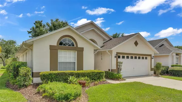 Lakeland, FL 33813,1085 VIEW POINTE WAY