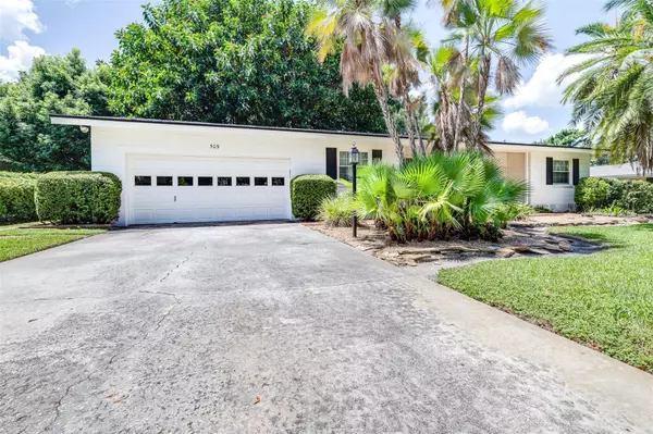 Lakeland, FL 33813,509 ROB ROY ST