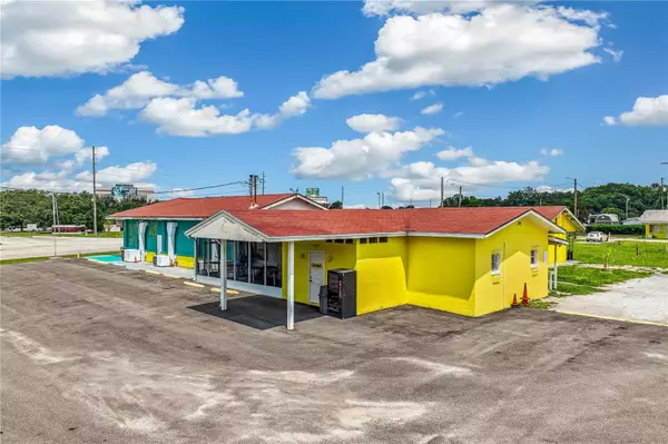 Lake Wales, FL 33859,16905 HWY 27