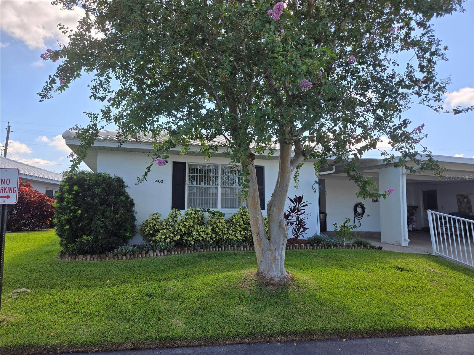 Lakeland, FL 33803,462 CAMEO DR #462
