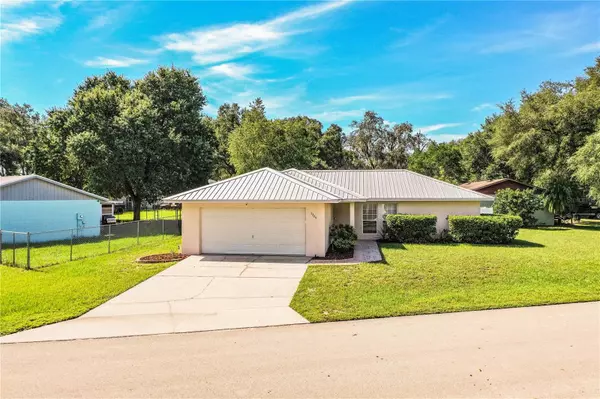 5329 GOLDEN GATE BLVD,  Polk City,  FL 33868