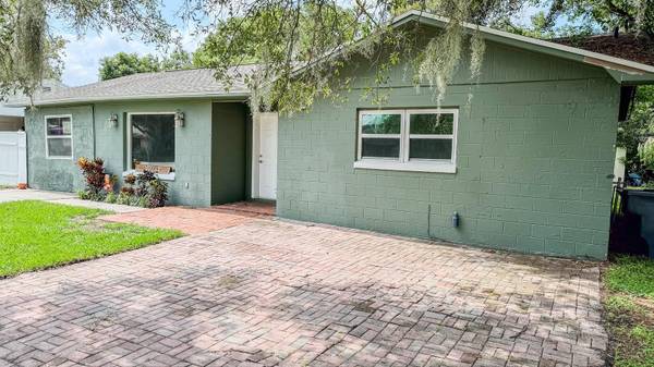 2584 EDMOND CIR, Auburndale, FL 33823