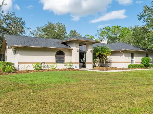 Lakeland, FL 33811,2801 DEERBROOK DR