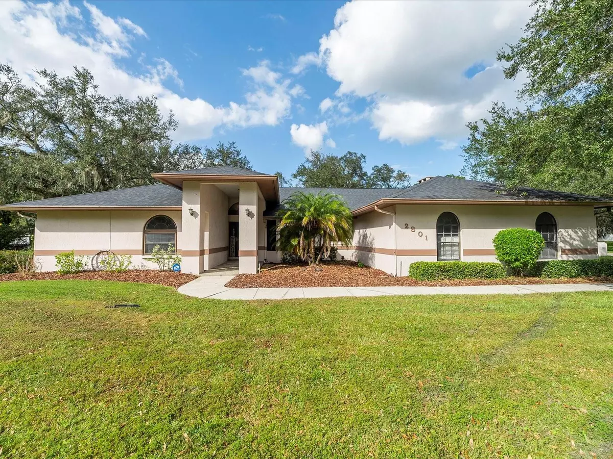 Lakeland, FL 33811,2801 DEERBROOK DR