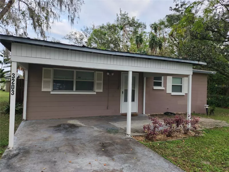 3203 DECATUR AVE, Lakeland, FL 33805