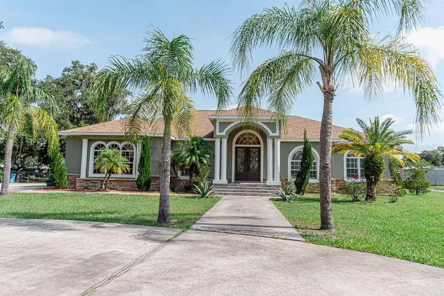 2638 E KNIGHTS GRIFFIN RD RD, Plant City, FL 33565