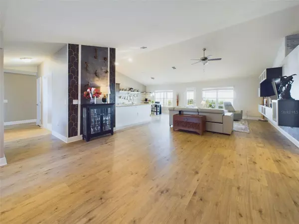 Lake Wales, FL 33853,1155 TOWERGATE CIR