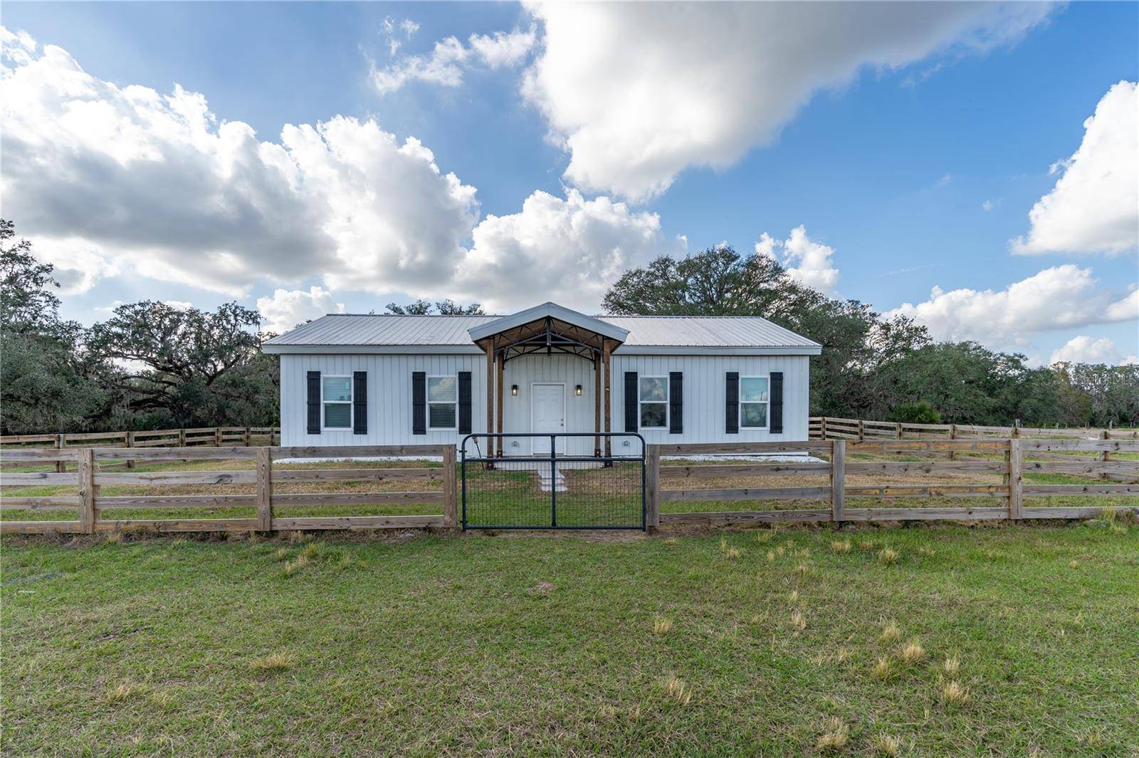 207 KING RD, Wauchula, FL 33873