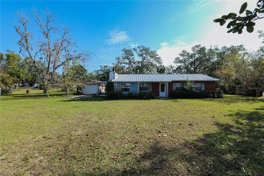 11621 GROVEWOOD AVE, Thonotosassa, FL 33592