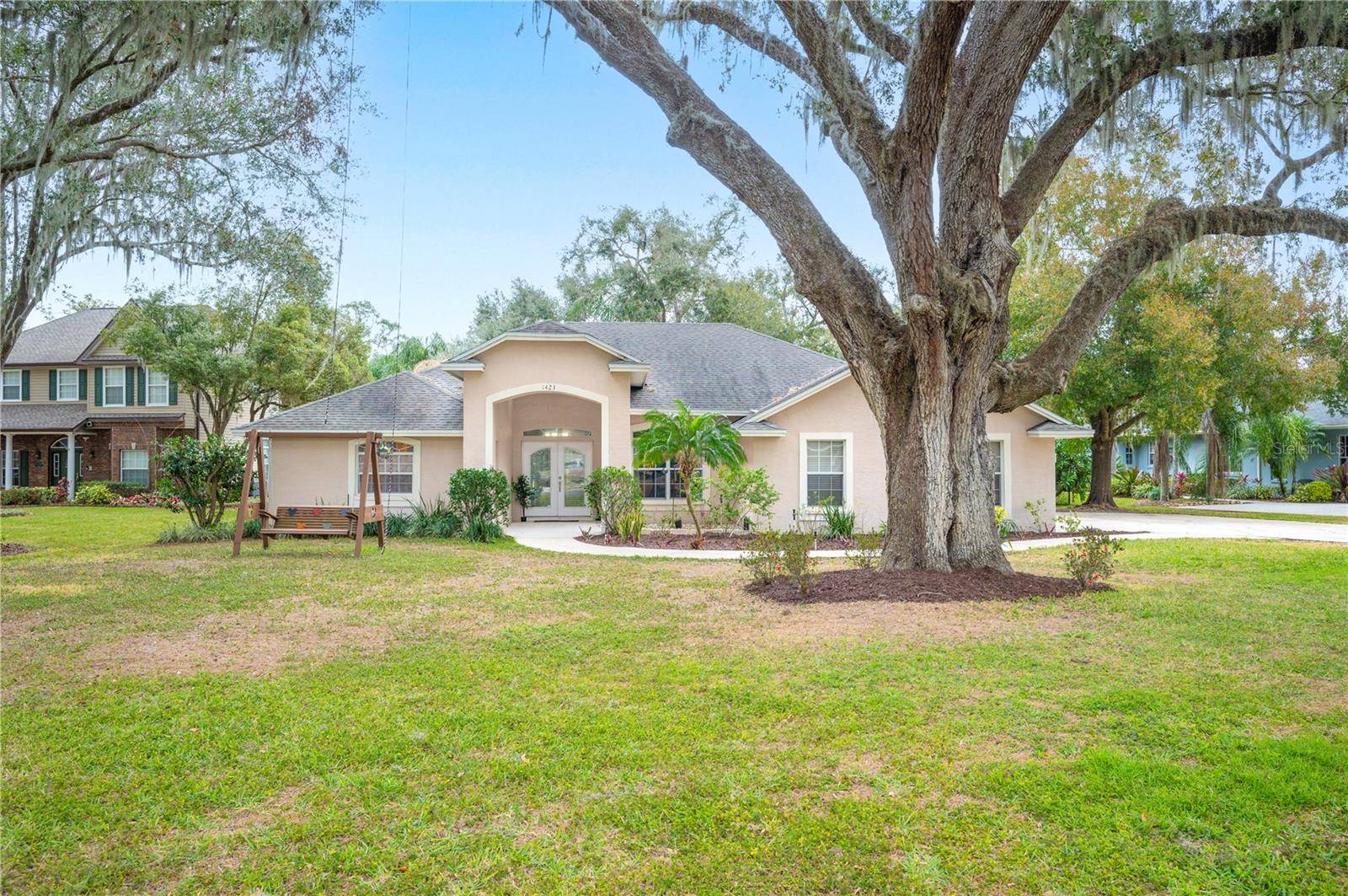 1423 ROYAL FOREST LOOP, Lakeland, FL 33811