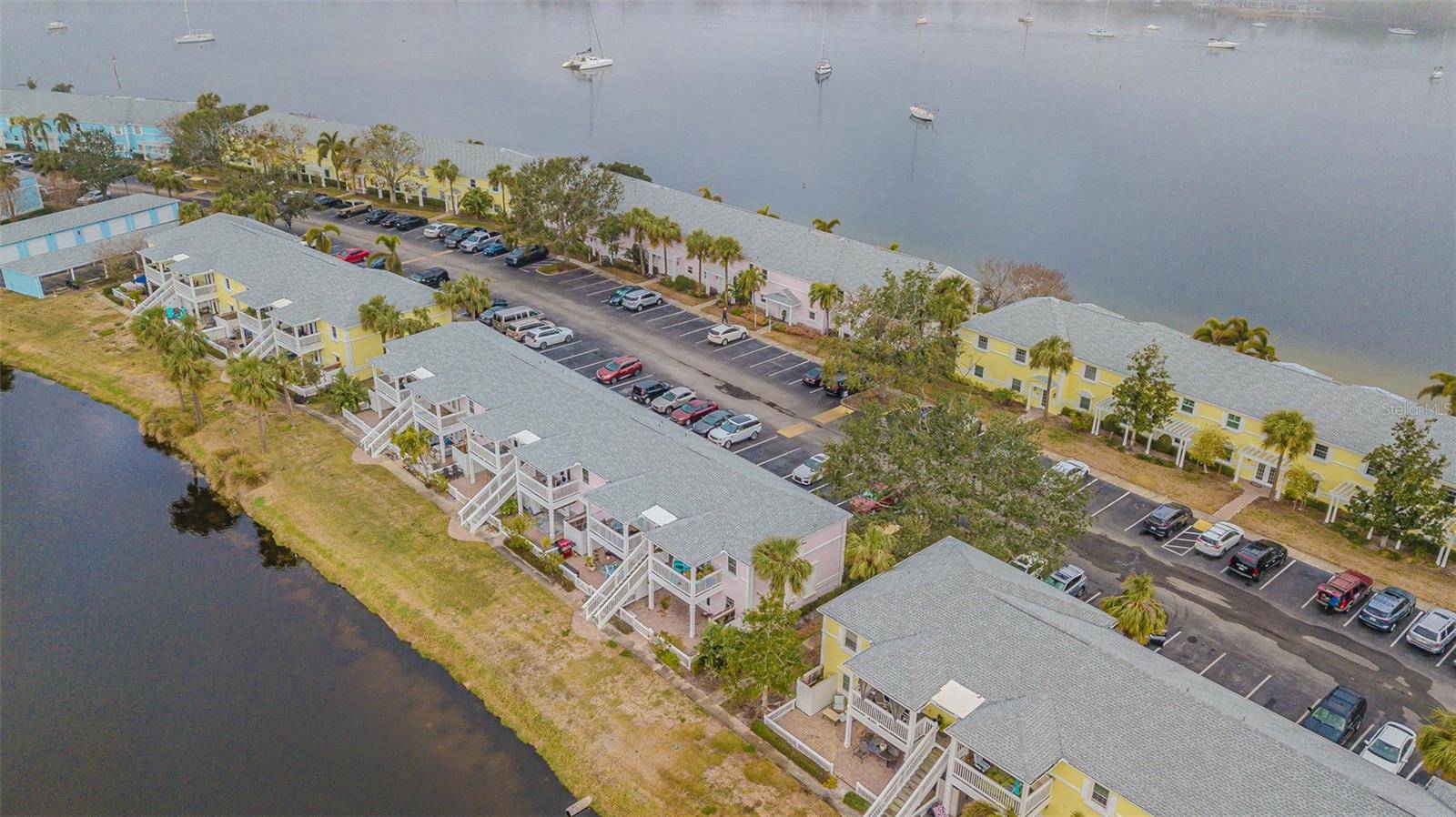 St Petersburg, FL 33705,190 POMPANO DR SE #A