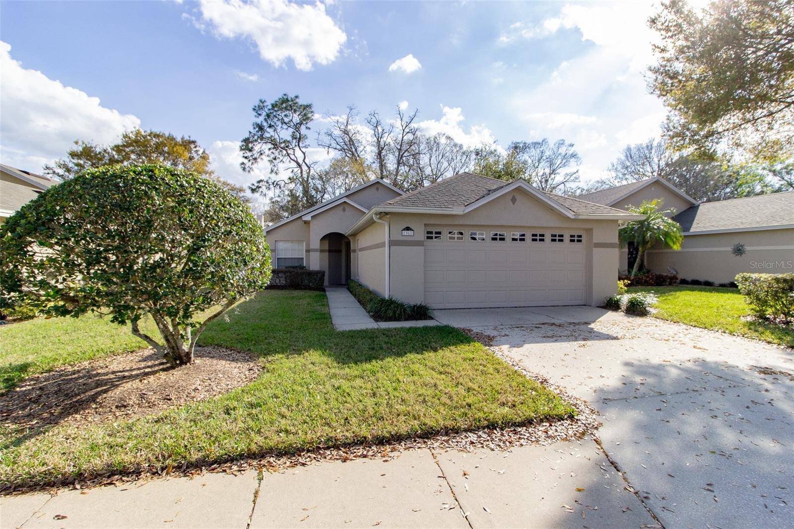 Lakeland, FL 33813,1961 ROCKY POINTE DR