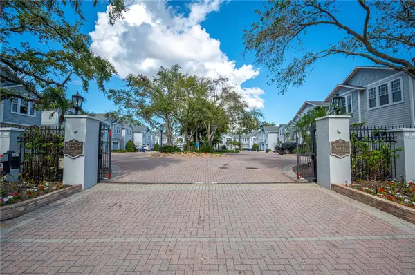 Tampa, FL 33629,2311 W MORRISON AVE #13