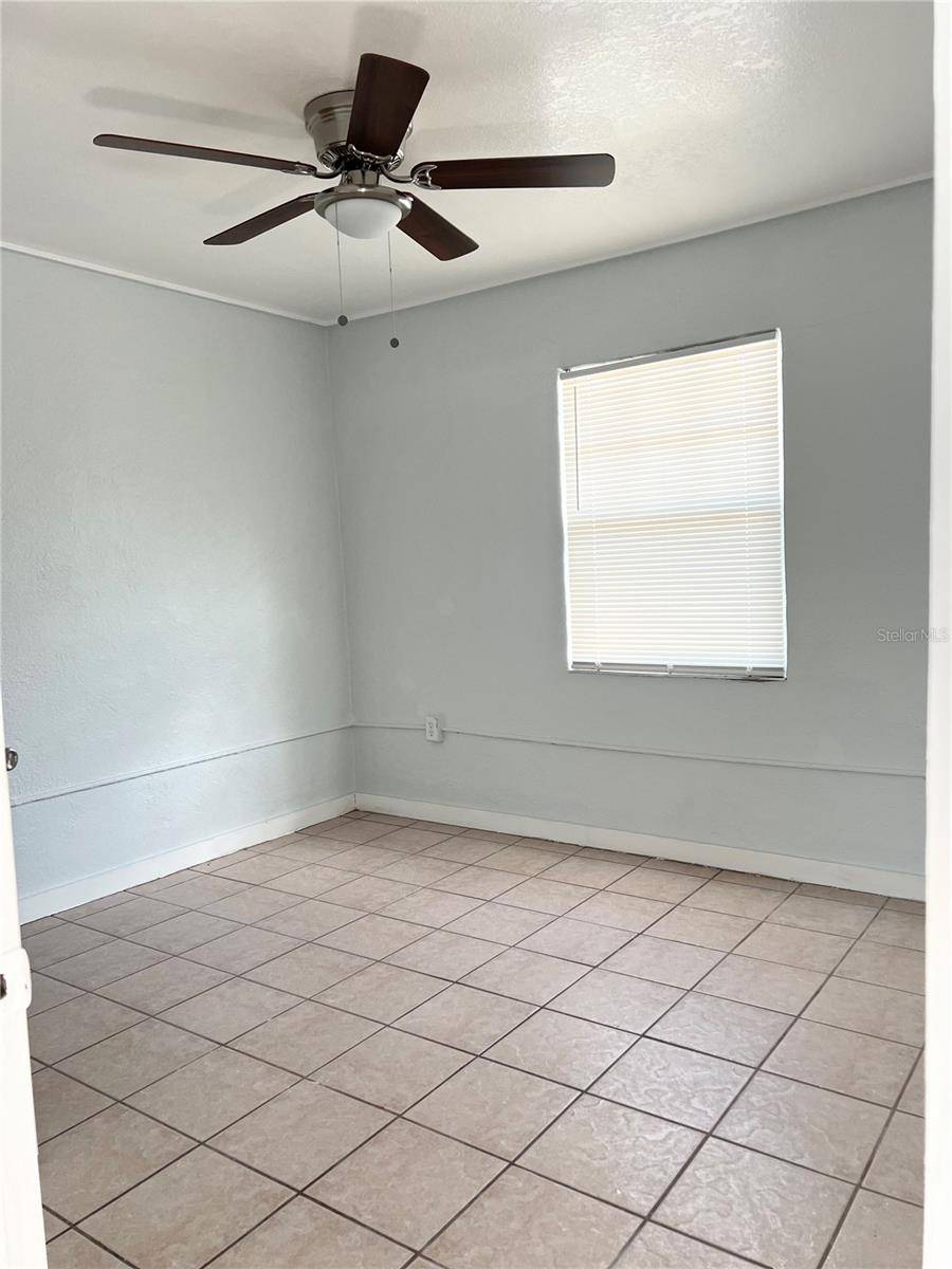 Lake Wales, FL 33853,315 D ST #1-4