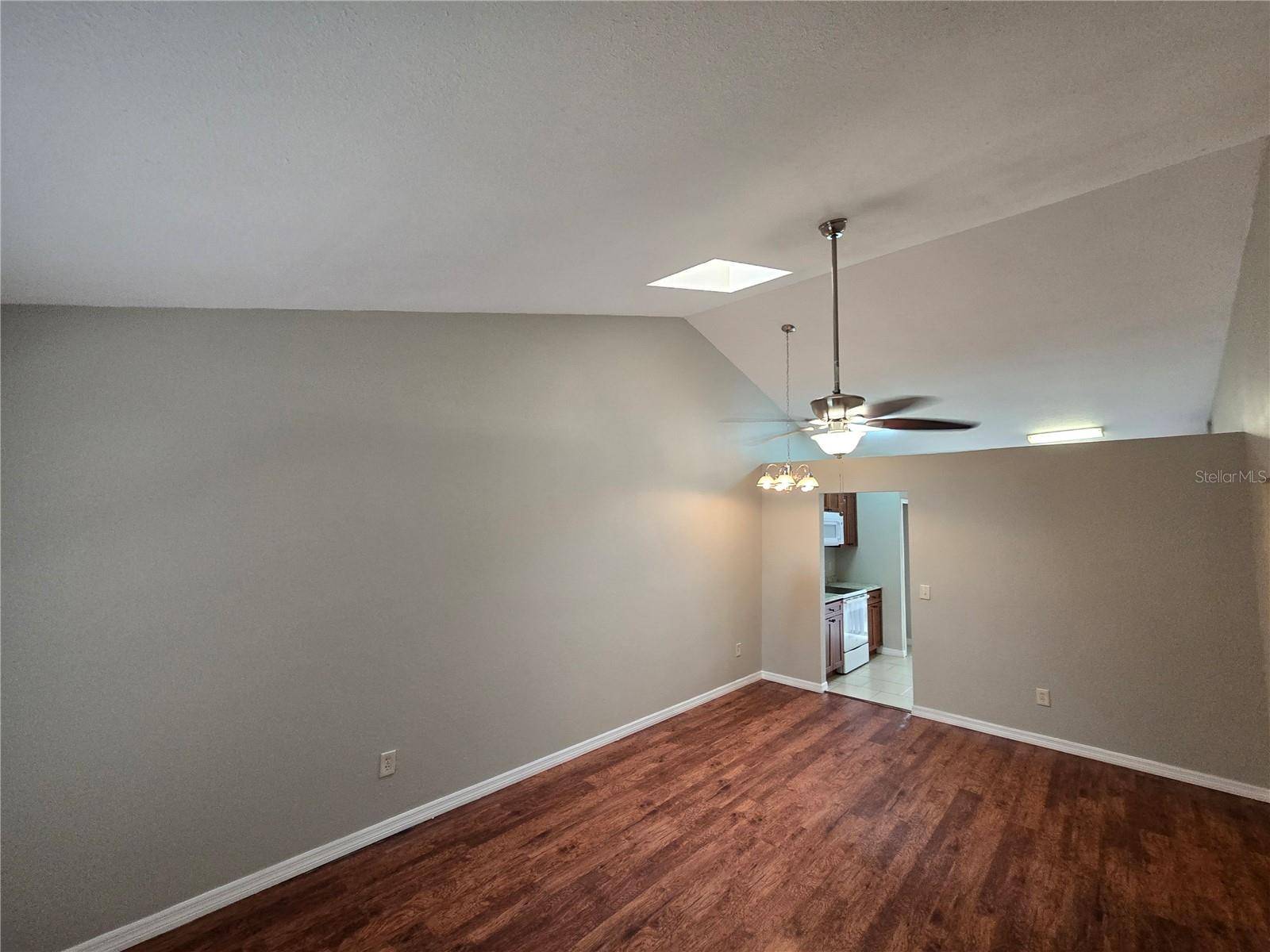 Winter Garden, FL 34787,320 ERON WAY #6