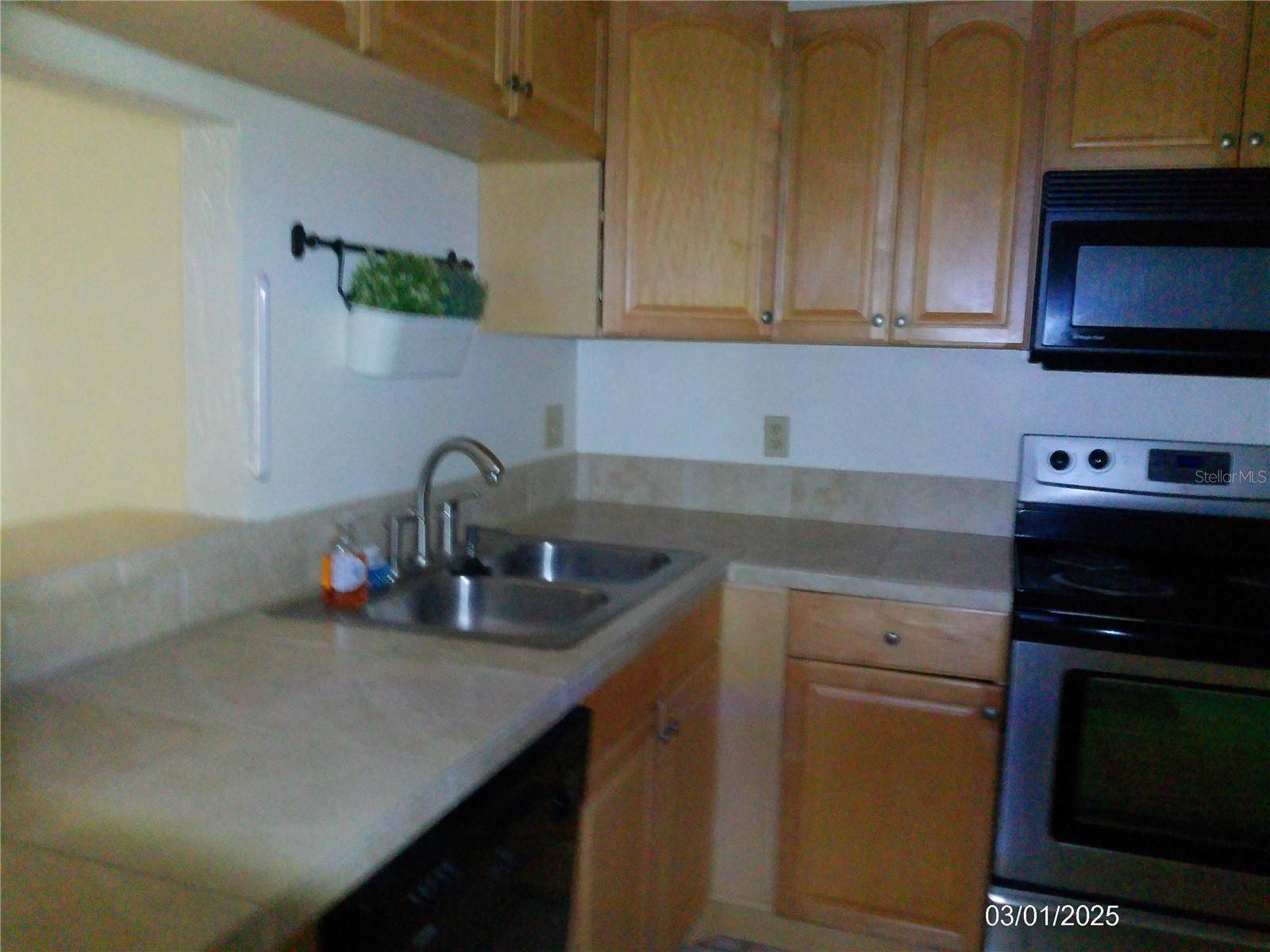 Lakeland, FL 33809,707 CARPENTERS WAY #6