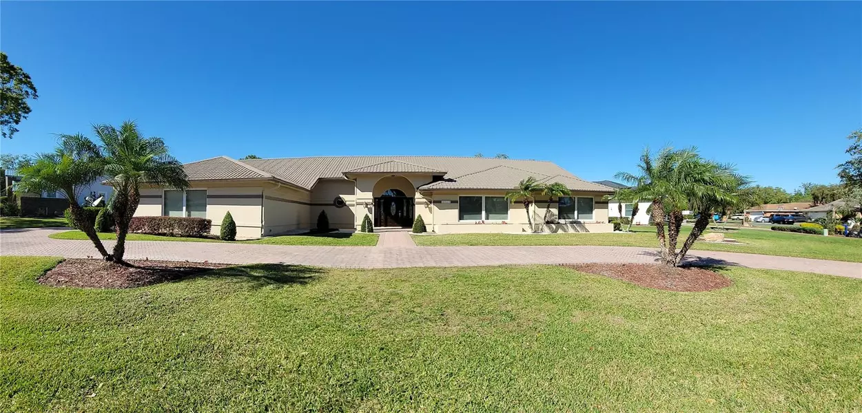 4025 CHEVERLY DR E, Lakeland, FL 33813