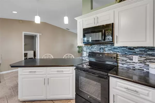 Lakeland, FL 33810,3173 SAND TRAP CT