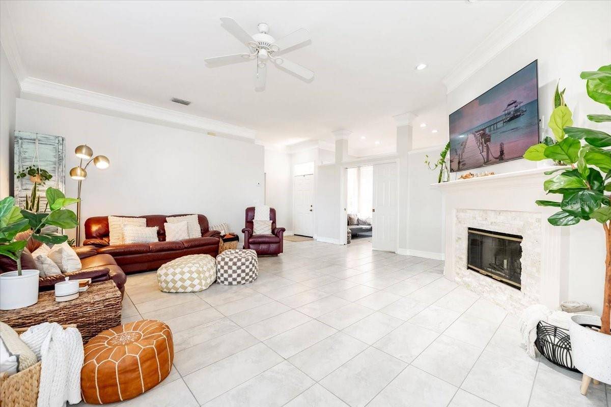 Lakeland, FL 33803,3071 SHOAL CREEK VILLAGE DR