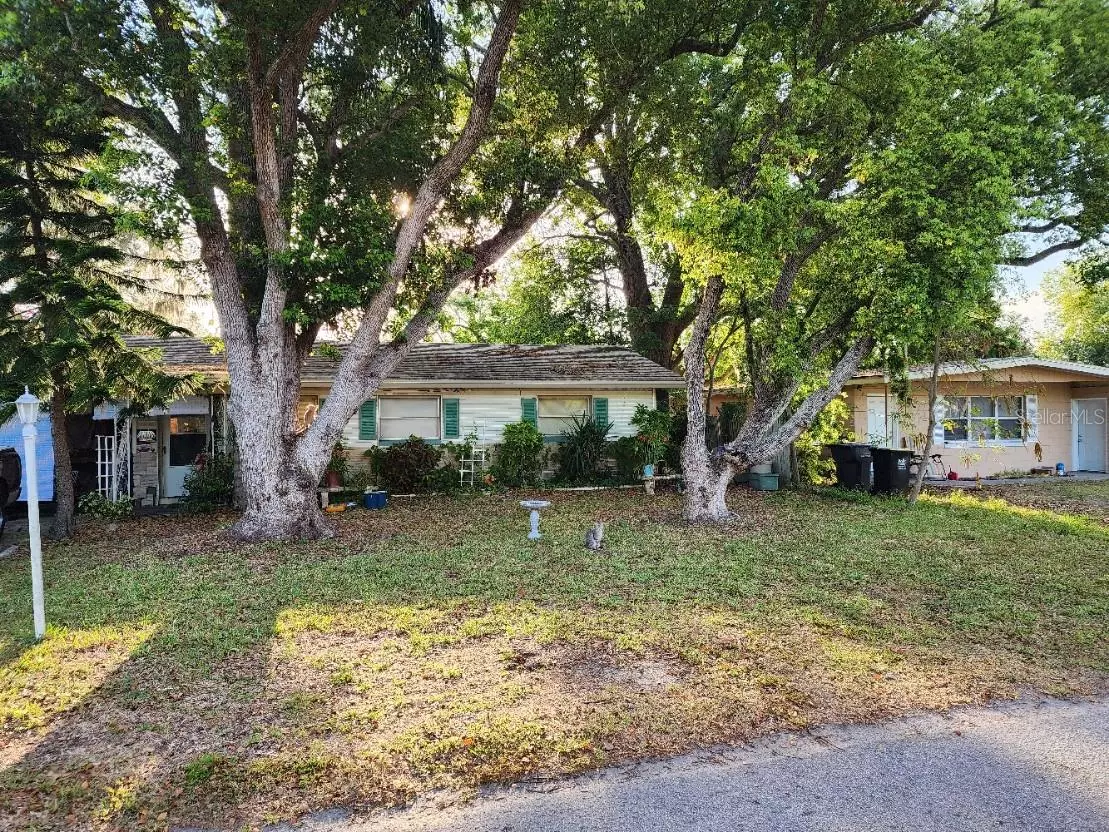 Winter Haven, FL 33880,232 26TH ST SW