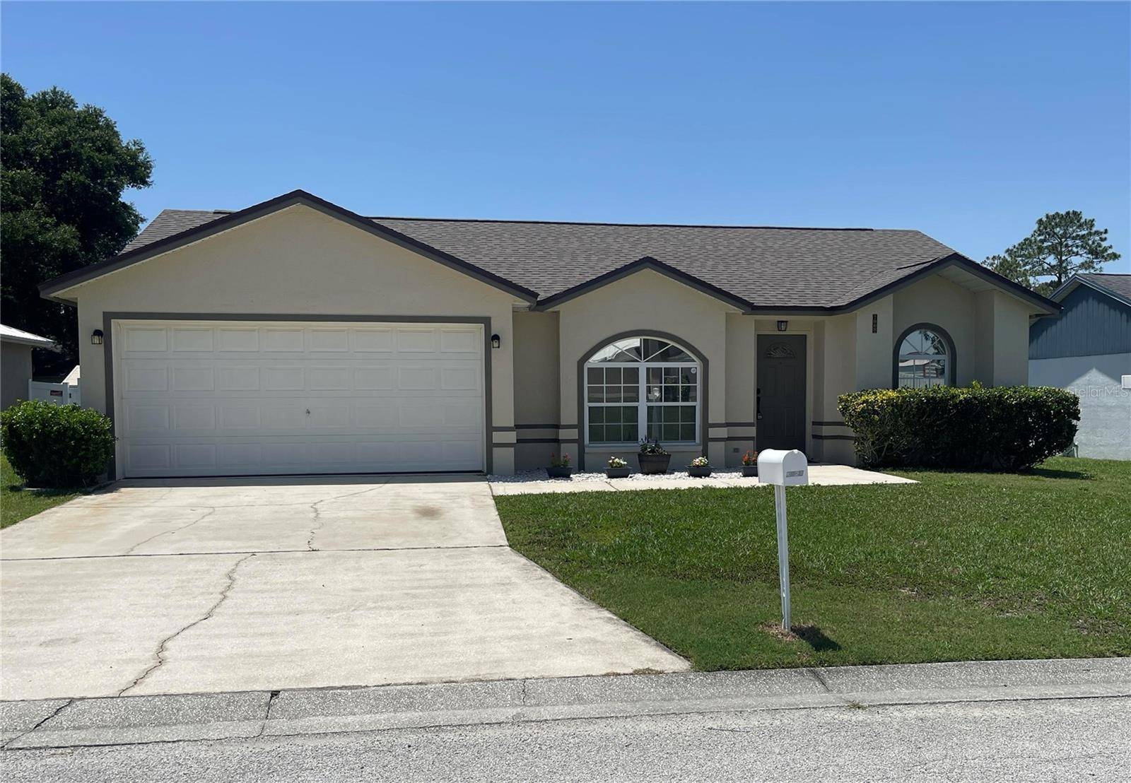 7968 CHARLESTON BLVD, Lakeland, FL 33810