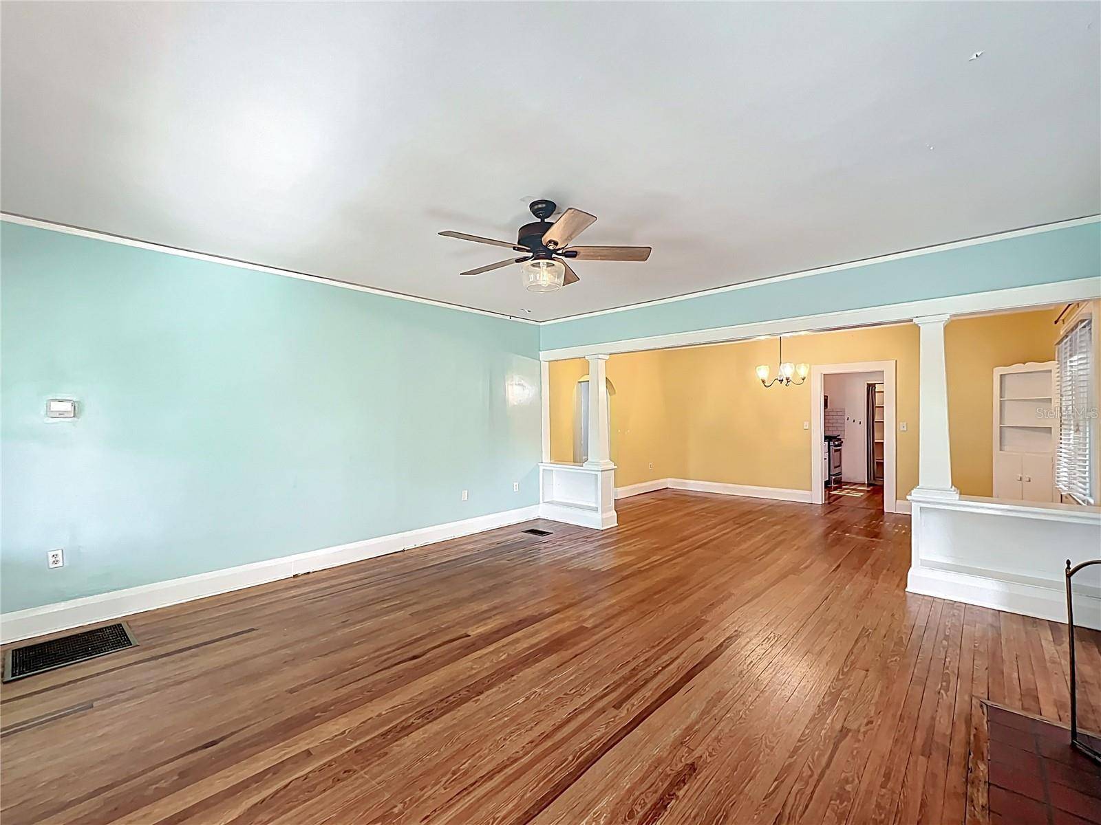 Lake Wales, FL 33853,319 E JOHNSON AVE