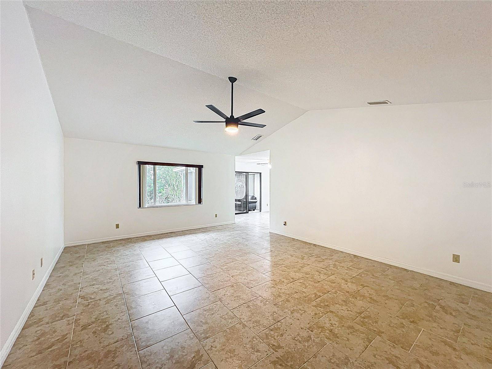 Lake Wales, FL 33853,916 DEVONSHIRE  WAY