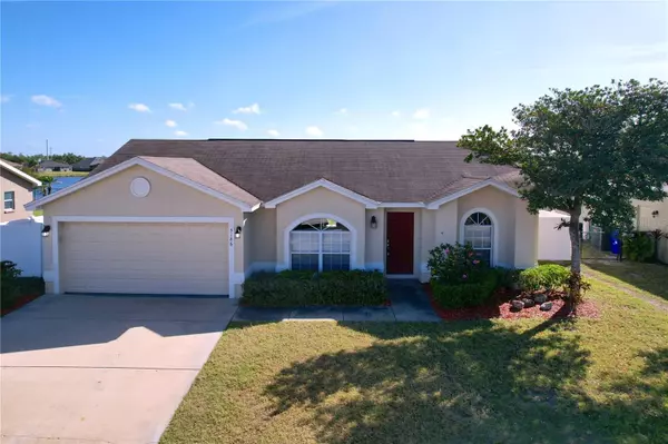 Lakeland, FL 33811,5186 WHITE EGRET LN E