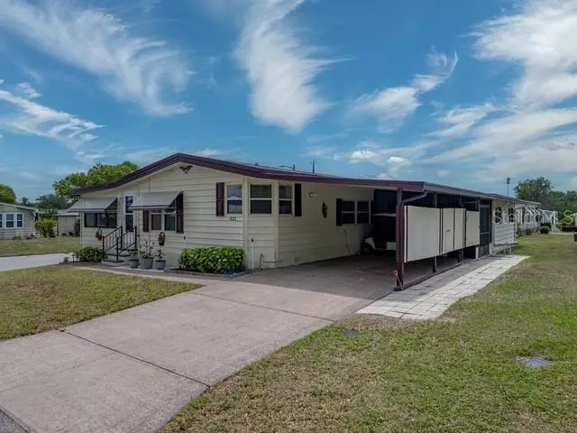 1823 SHERWOOD HILL DR, Lakeland, FL 33810