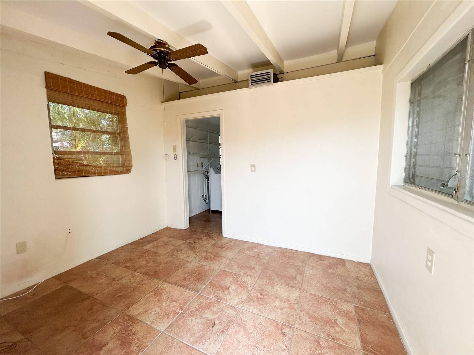 Sarasota, FL 34239,2415 GOLDENROD ST