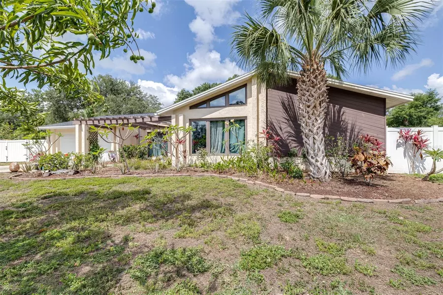 1808 STONECREST CT, Lakeland, FL 33813