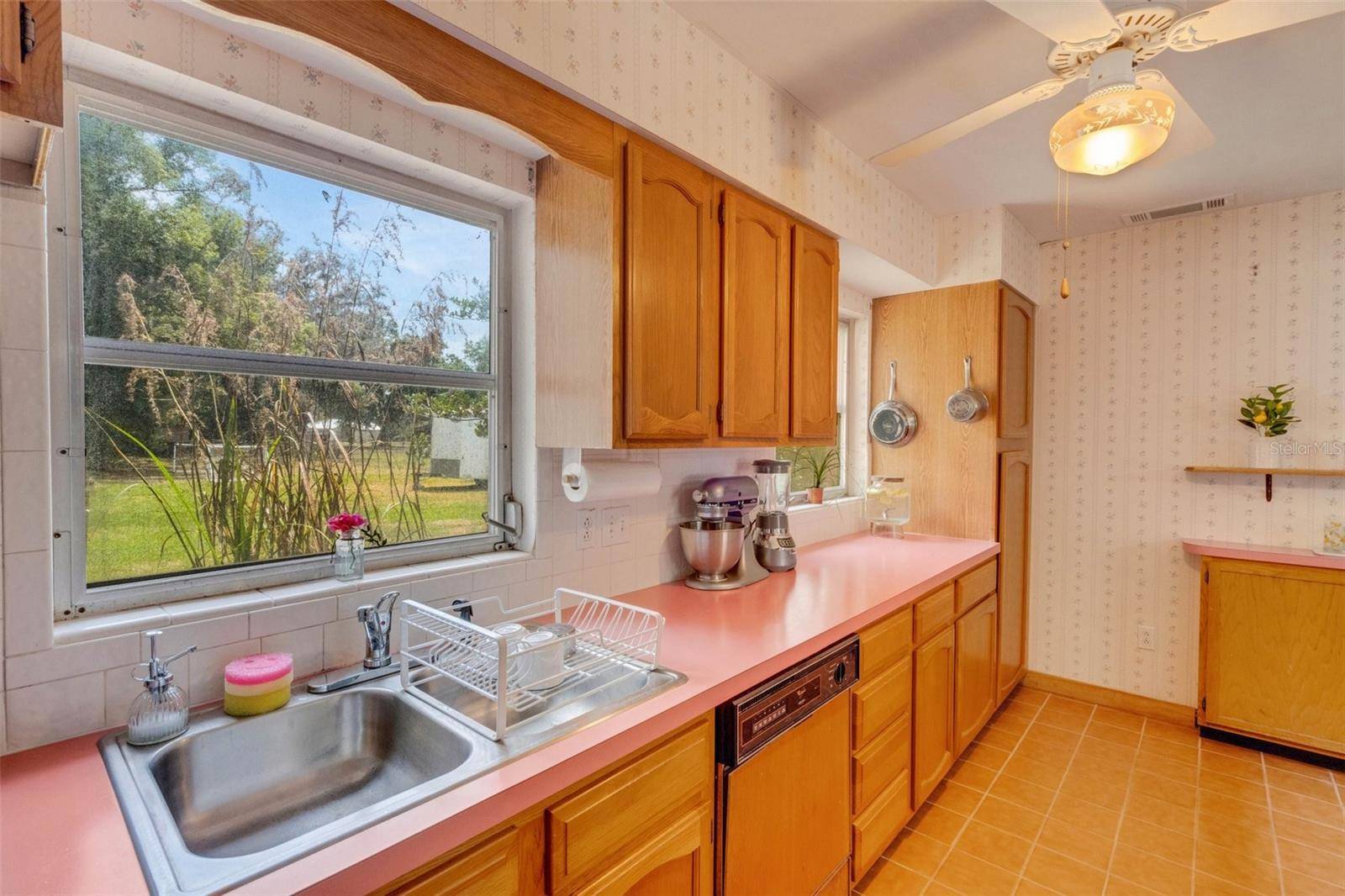 Lakeland, FL 33810,3822 CHARTER RD