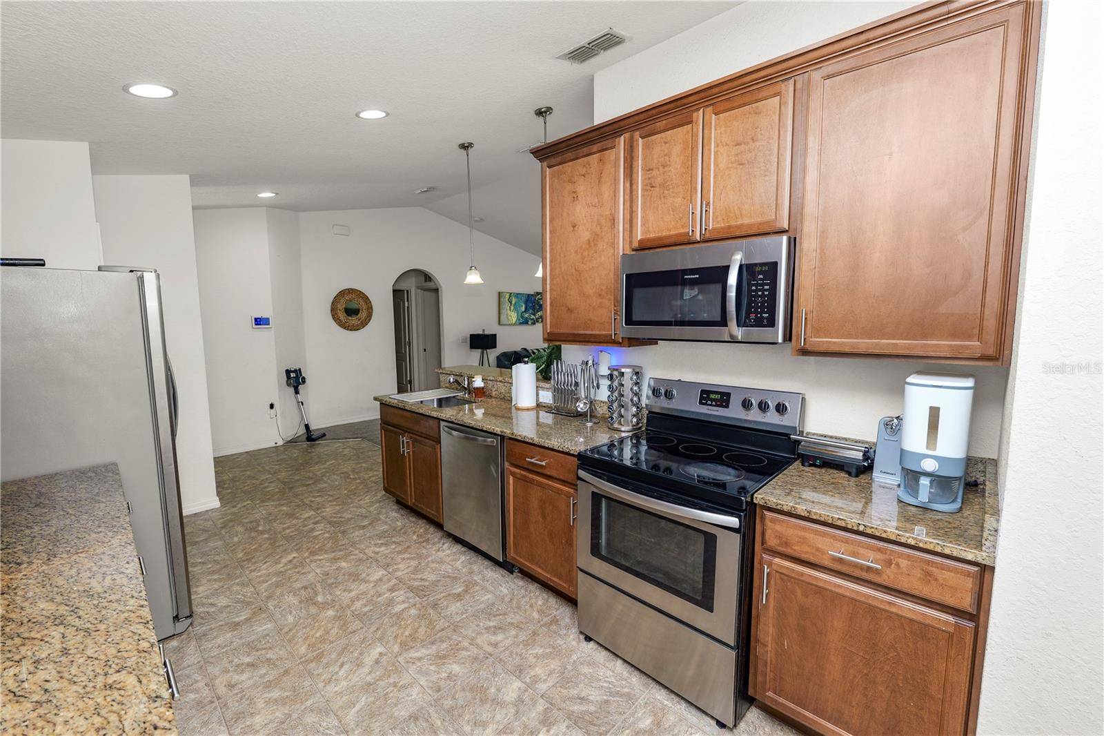 Winter Haven, FL 33880,1825 WALLACE MANOR LN