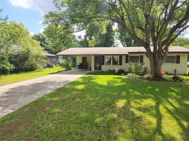 220 PINEHURST DR, Auburndale, FL 33823