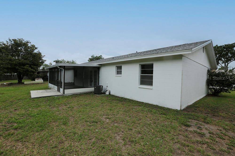 Lakeland, FL 33809,6131 DOE CIR E