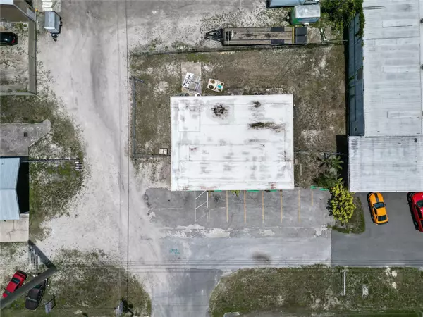 Lakeland, FL 33801,1710 S COMBEE RD