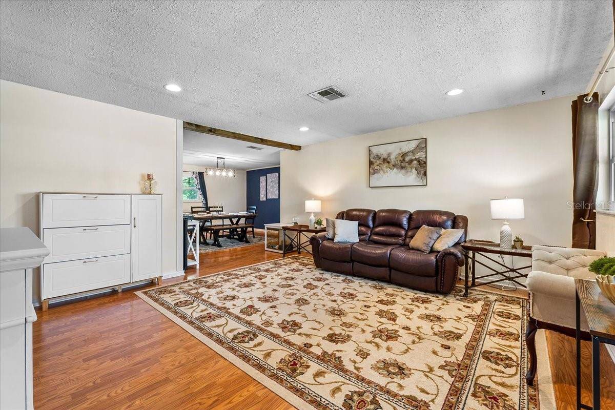 Lakeland, FL 33812,2810 GARY LN