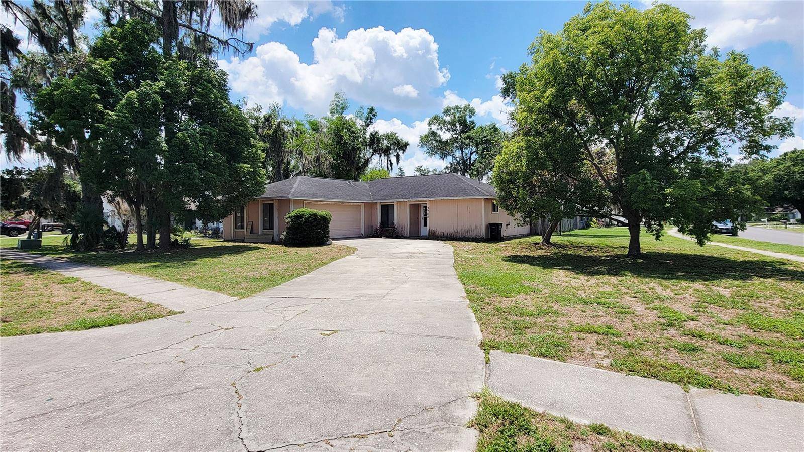 Mulberry, FL 33860