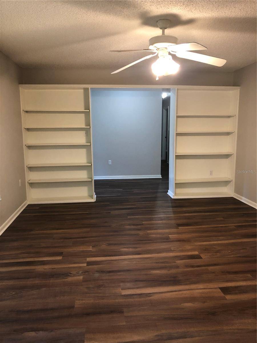 Lakeland, FL 33813,1113 HALLAMWOOD TRL S