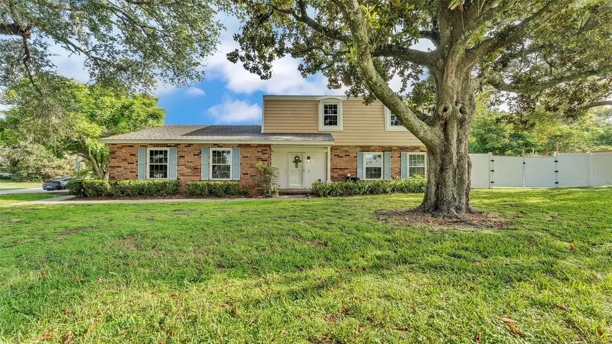 Lakeland, FL 33813,1910 CLUBHOUSE RD