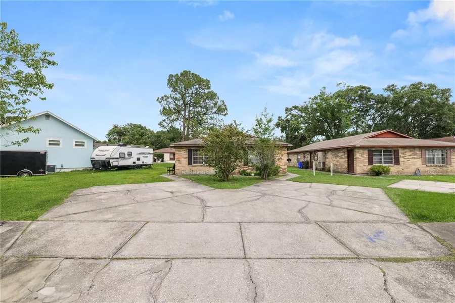 2112 S SAN GULLY RD #2112/2114, Lakeland, FL 33803