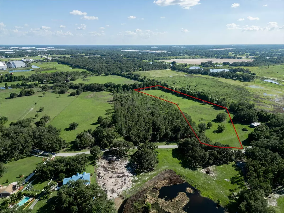 Lakeland, FL 33810,922 GIANT OAK RD