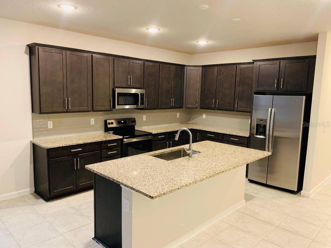 Auburndale, FL 33823,1253 MATTIE POINTE BLVD