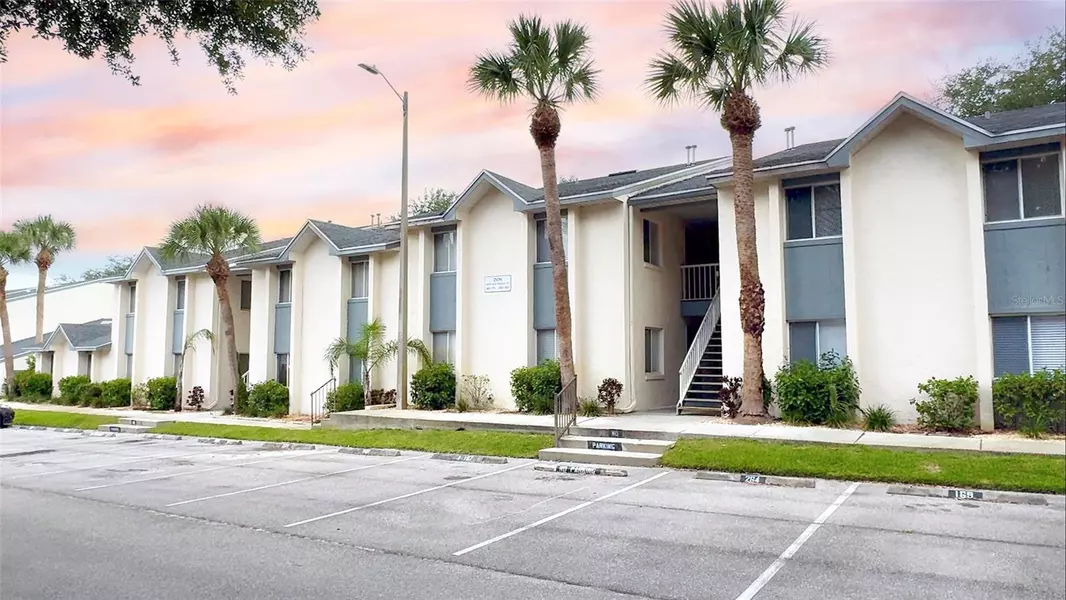 2075 ISLE ROYALE CT SE #163, Winter Haven, FL 33880