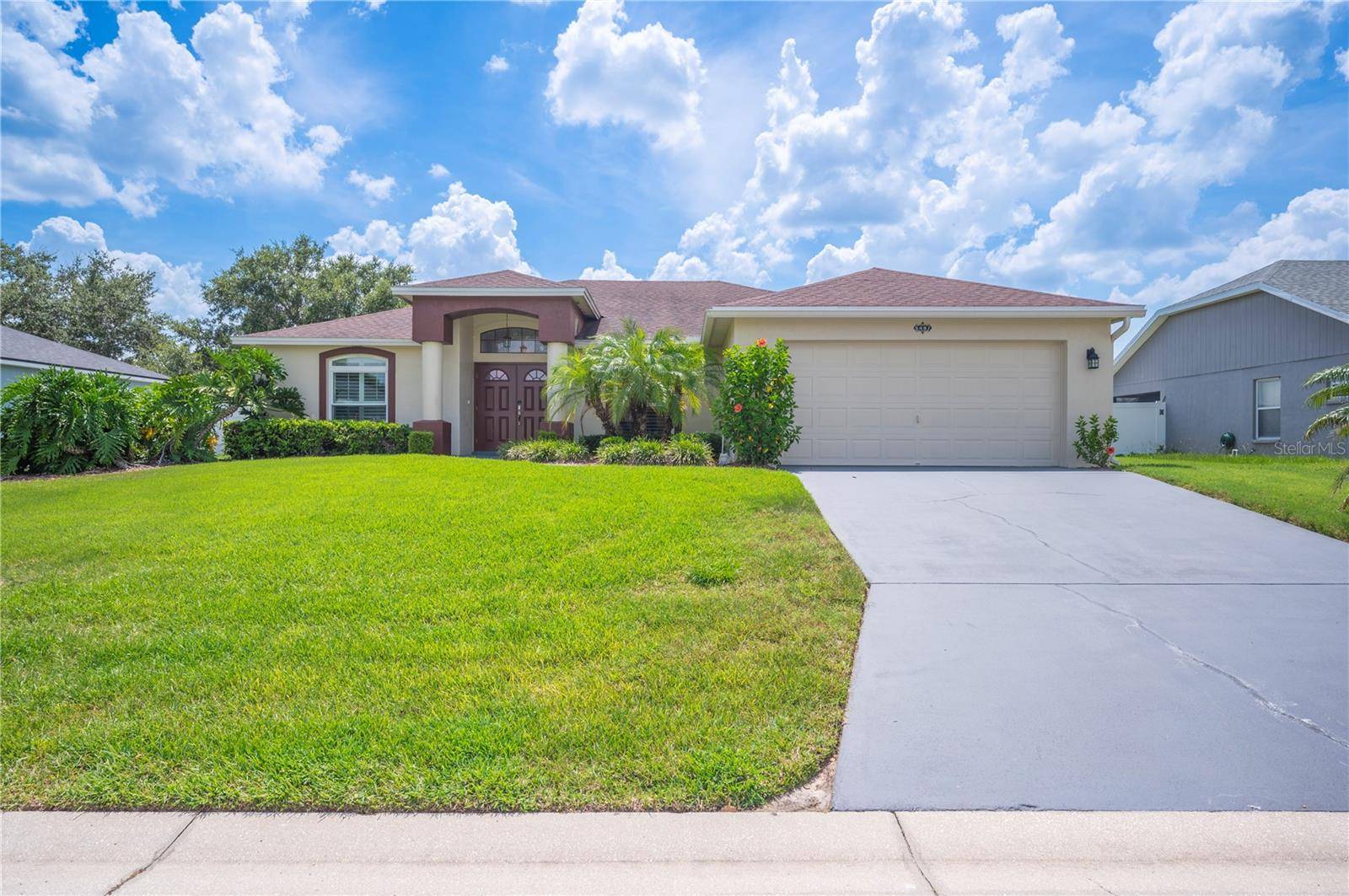 5487 OAKFORD DR, Lakeland, FL 33812