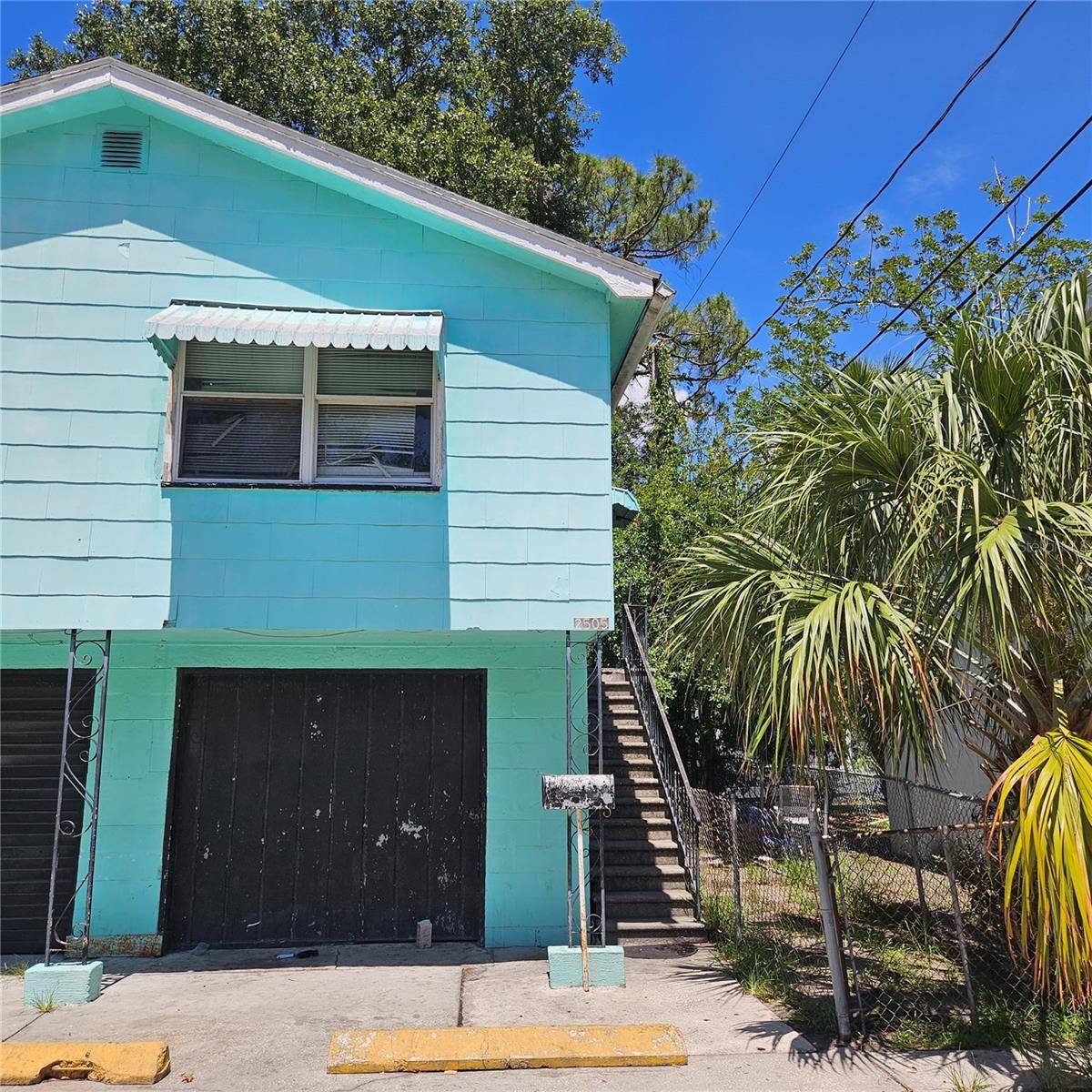 St Petersburg, FL 33705,2505 7TH ST S