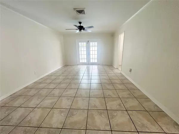Lakeland, FL 33813,6116 SCOTT LAKE RD