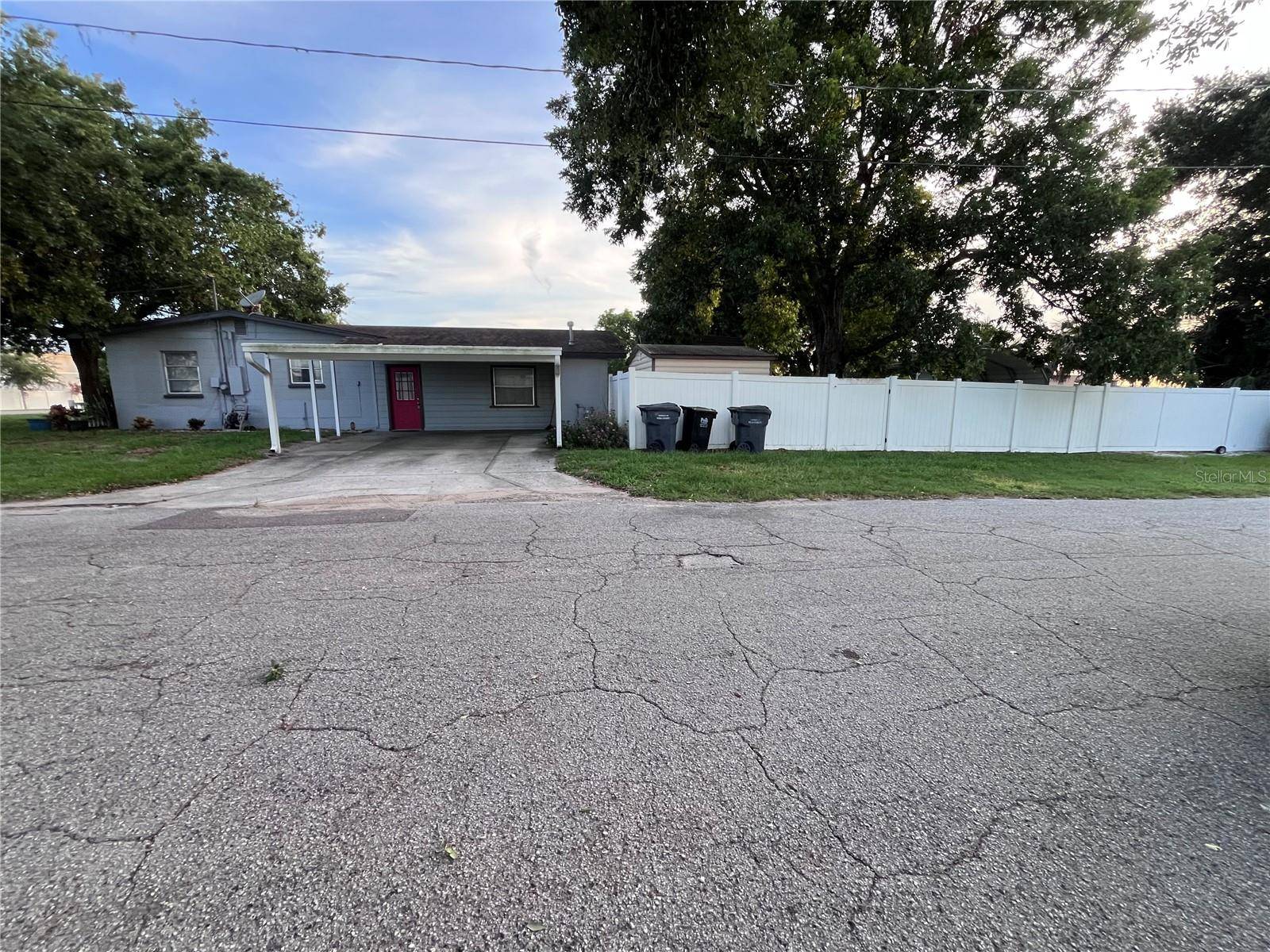 Winter Haven, FL 33881,2200 21ST ST NW