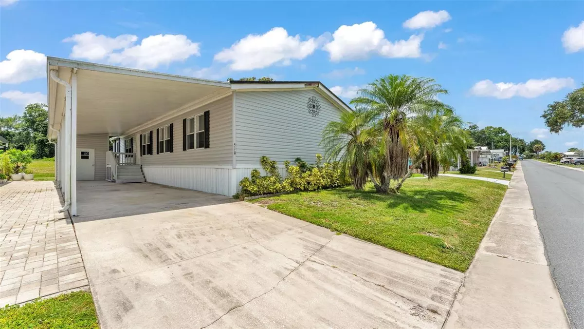 Lakeland, FL 33809,510 CASSANDRA LN