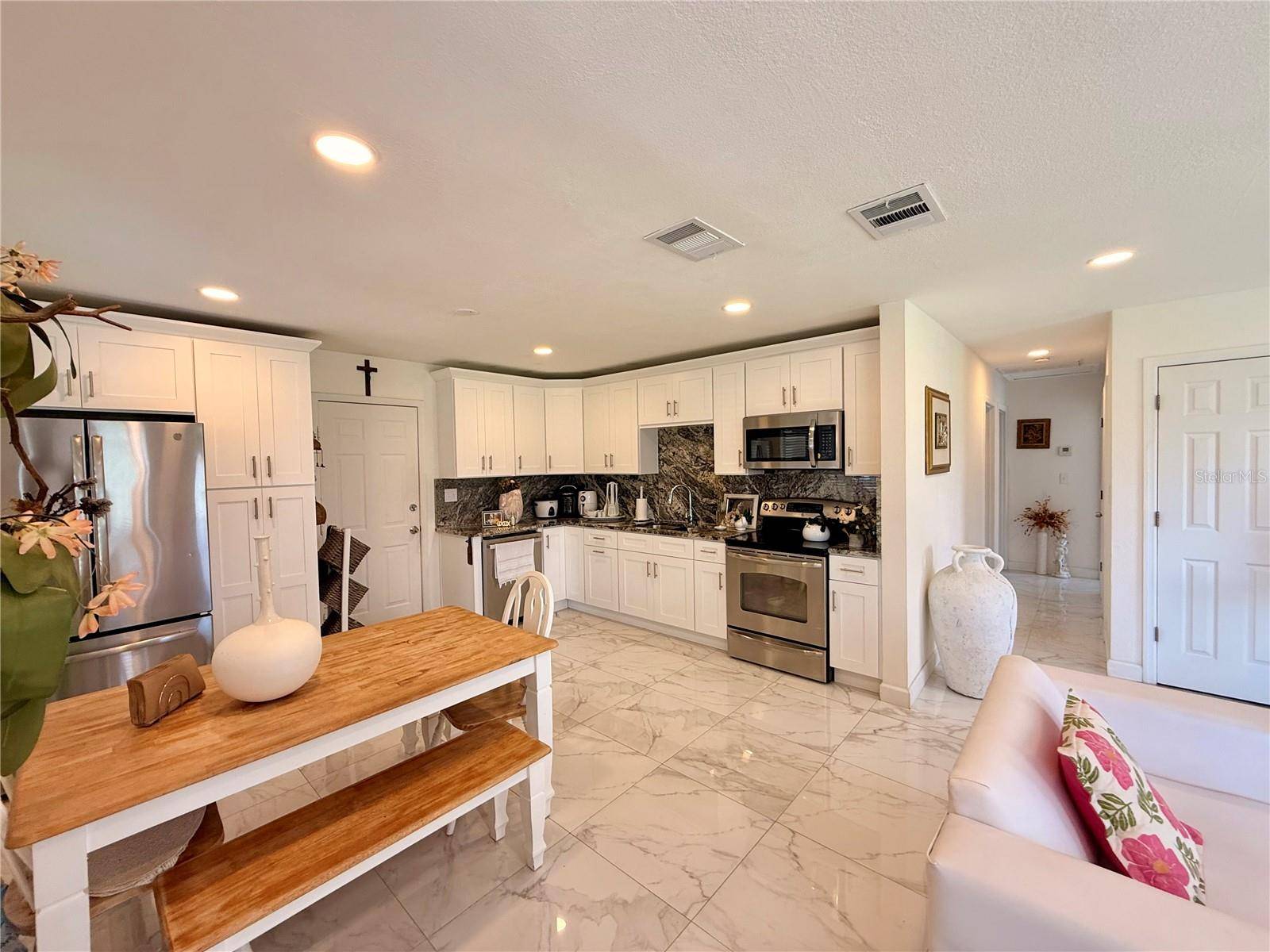 Lakeland, FL 33805,1302 W 8TH ST